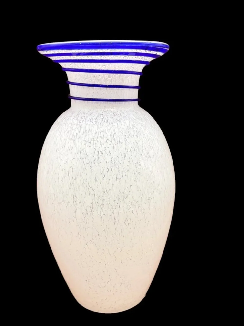 VTG Norcrest art Glass Hand Blown Vase White w/ Cobalt Blue Rim 8.5”